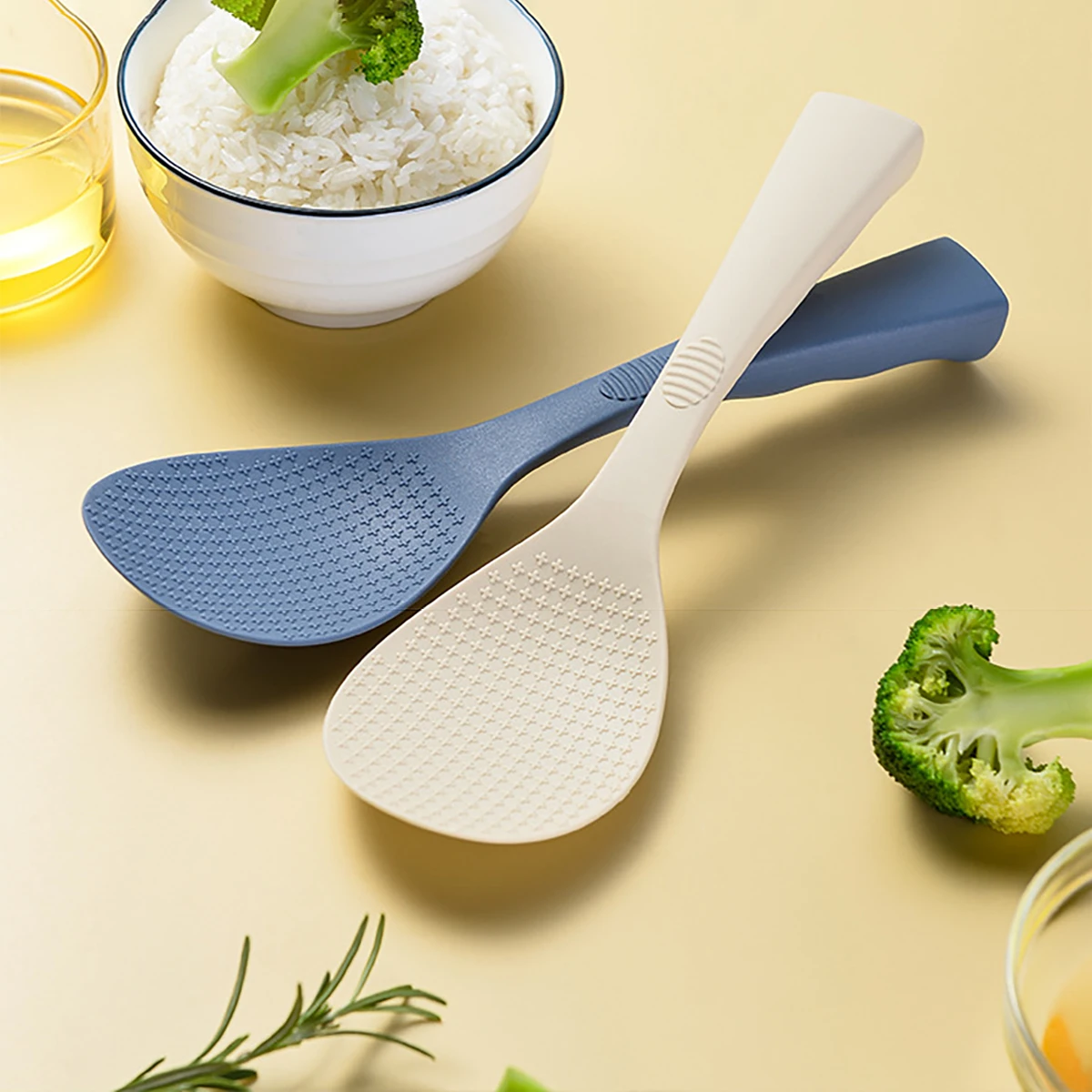 1PC 식품 학년 실리콘 쌀 숟가락 가정용 비 스틱 냄 - Kitchen Gadgets On Sale 리뷰 및 가격